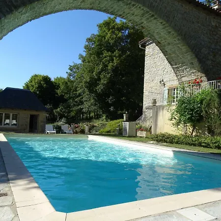 Les Tilleuls Saint-Georges-de-Luzençon